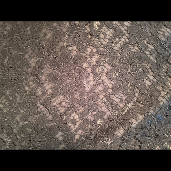 Black lace skirt - Picture 3 of 6